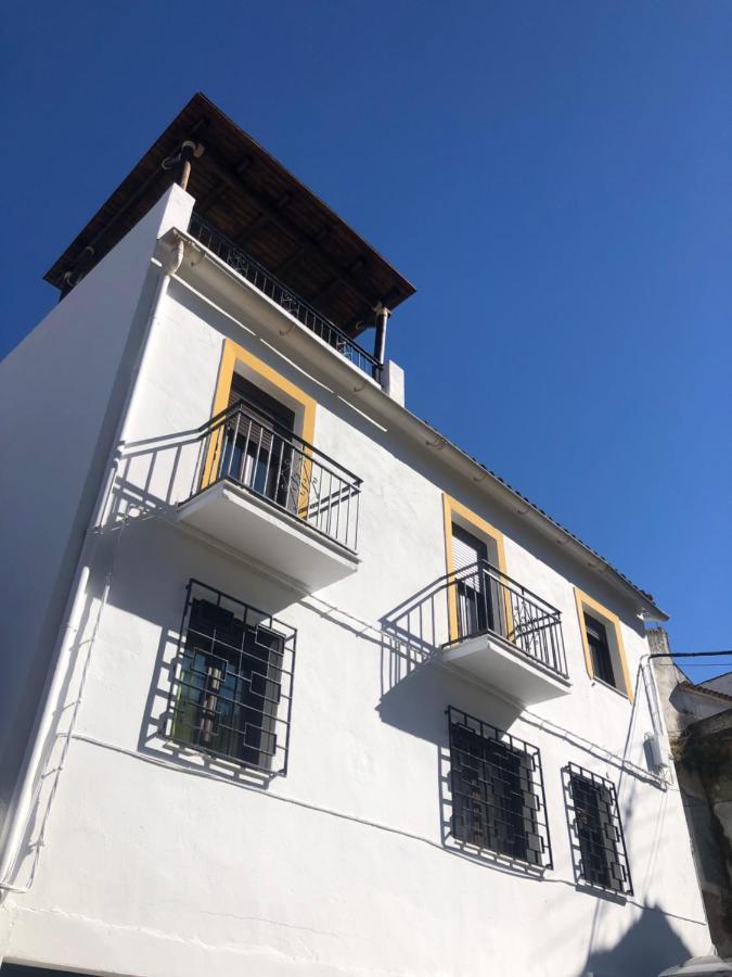 Casa Del Secretario * Cortes de la Frontera