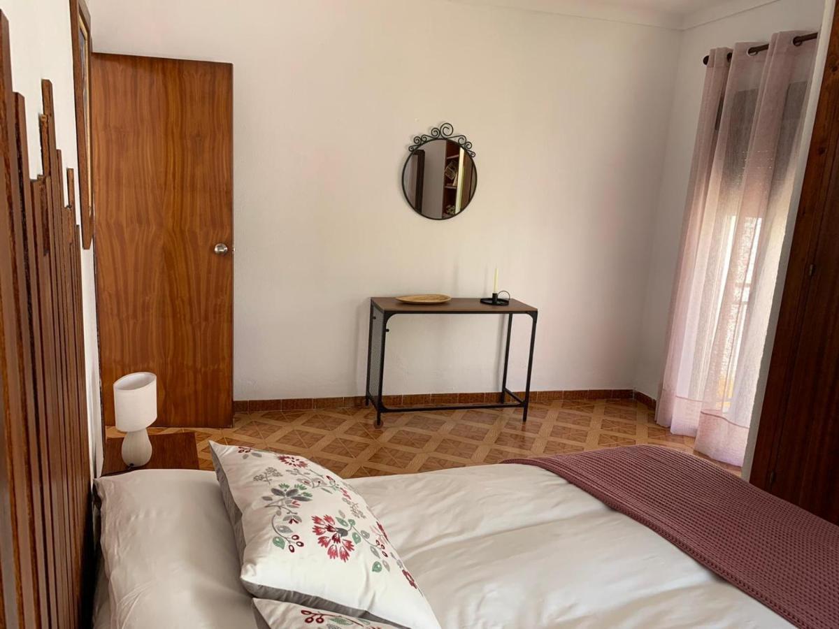 Casa Del Secretario Holiday home Cortes de la Frontera